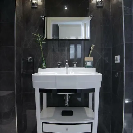 The Borgo Pinti Collection Apartment *