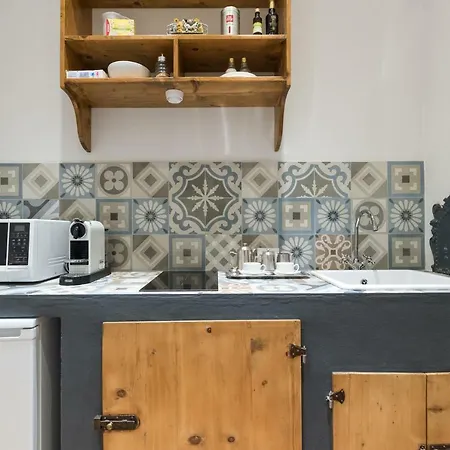 The Borgo Pinti Collection